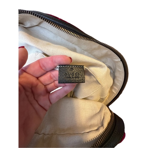 EUC GUCCI GG Marmont Backpack Rucksack Red Velvet Velour Black Leather - Picture 4 of 11